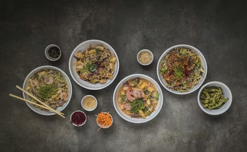 Zhuhai on the tip of the tongue: Exploring the essence of seafood and Cantonese cuisine during the maintenance of the northbound yacht