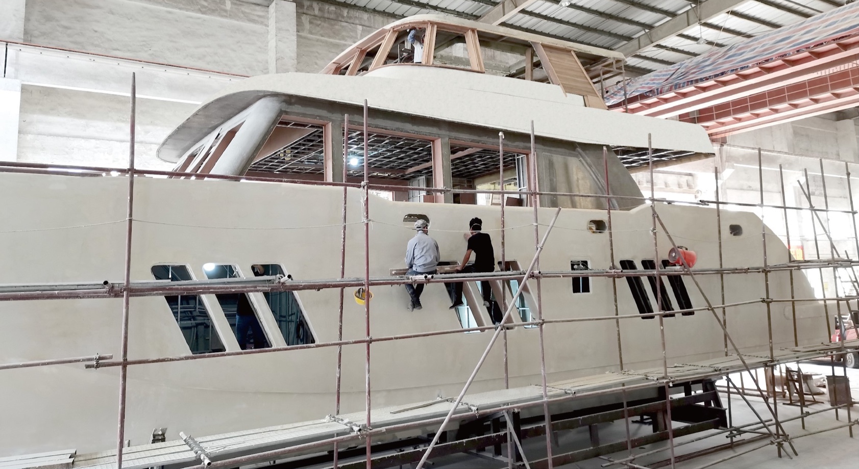 Hull surface restoration